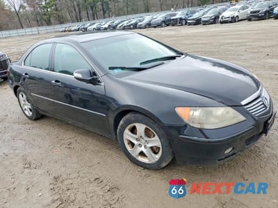 Czwarte zdjęcie samochodu z boku: 2008 ACURA RL VIN:JH4KB16698C002410 - miniatura