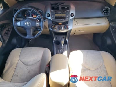 Zdjęcie 8 z 13 samochodu: 2011 TOYOTA RAV4 BASE VIN:2T3ZF4DV0BW085343 - miniatura