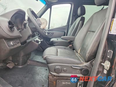Zdjęcie 7 z 14 samochodu: 2023 MERCEDES-BENZ SPRINTER 2500 VIN:W1Z40FHY1PT141304 - miniatura