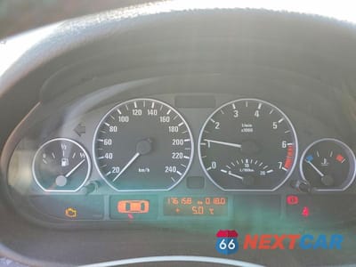 Zdjęcie 9 z 12 samochodu: 2001 BMW 330 I VIN:WBAAV53471FT01765 - miniatura