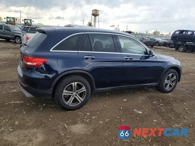 Trzecie zdjęcie samochodu z tyłu: 2016 MERCEDES-BENZ GLC 300 4MATIC VIN:WDC0G4KB7GF033774 - miniatura