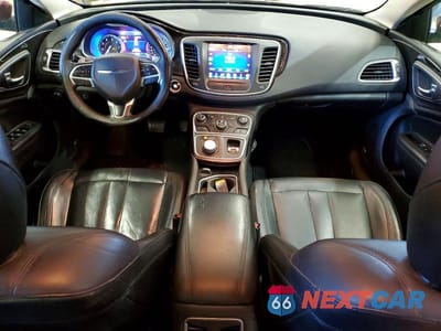 Zdjęcie 8 z 13 samochodu: 2015 CHRYSLER 200 C VIN:1C3CCCCG0FN519841 - miniatura