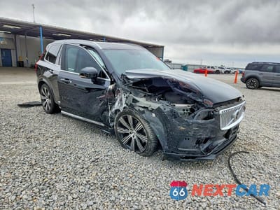 Czwarte zdjęcie samochodu z boku: 2022 VOLVO XC90 T6 INSCRIPTION VIN:YV4A221L6N1813909 - miniatura
