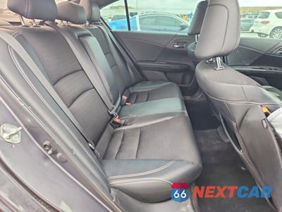 Zdjęcie 10 z 12 samochodu: 2017 HONDA ACCORD SPORT VIN:1HGCR2F56HA281505 - miniatura