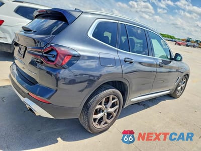 Trzecie zdjęcie samochodu z tyłu: 2022 BMW X3 SDRIVE30I VIN:5UX43DP02N9L59731 - miniatura