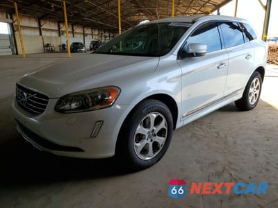 2015 VOLVO XC60 T6 PLATINUM YV449MDMXF2692466 - główne zdjęcie licytacji z USA - miniatura