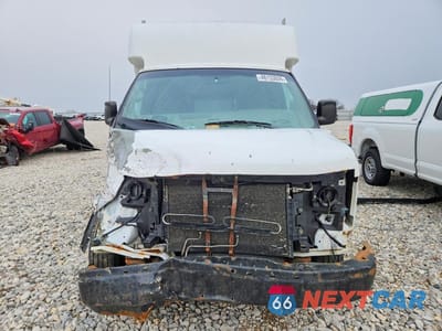 Piąte zdjęcie samochodu w środku: 2013 GMC SAVANA DELIVERY TRUCK VIN:1GD072BG9D1133062 - miniatura