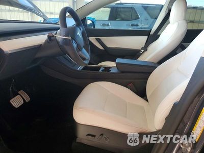 Zdjęcie 7 z 13 samochodu: 2022 TESLA MODEL Y VIN:7SAYGDEF2NF462588 - miniatura