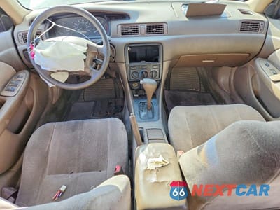 Zdjęcie 8 z 12 samochodu: 2001 TOYOTA CAMRY LE VIN:JT2BG28K110606441 - miniatura