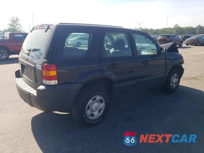 Trzecie zdjęcie samochodu z tyłu: 2005 FORD ESCAPE XLS VIN:1FMYU02Z75KC90439 - miniatura