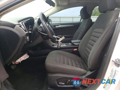 Zdjęcie 7 z 12 samochodu: 2017 FORD FUSION SE VIN:3FA6P0HD3HR363357 - miniatura