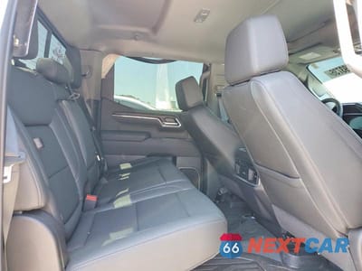 Zdjęcie 10 z 12 samochodu: 2026 GMC SIERRA K1500 SLT VIN:3GTUUDEL3TG168795 - miniatura