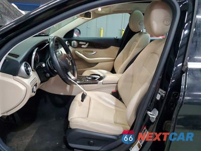 Zdjęcie 7 z 12 samochodu: 2015 MERCEDES-BENZ C 300 4MATIC VIN:55SWF4KB6FU040462 - miniatura