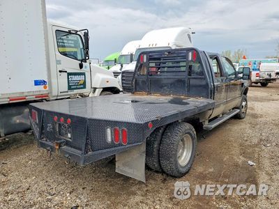 Trzecie zdjęcie samochodu z tyłu: 2009 FORD F350 SUPER DUTY VIN:1FTWW33R19EA34260 - miniatura