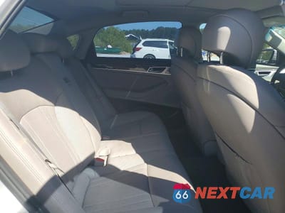 Zdjęcie 10 z 12 samochodu: 2018 GENESIS G80 3.8 VIN:KMHGN4JE6JU235378 - miniatura