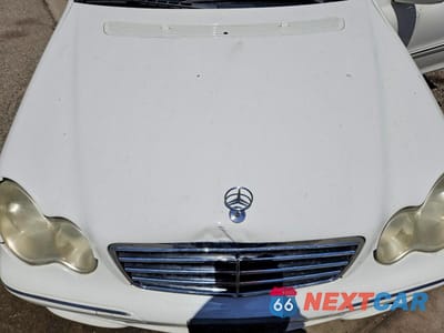 Zdjęcie 11 z 12 samochodu: 2007 MERCEDES-BENZ C 230 VIN:WDBRF52H27F861790 - miniatura
