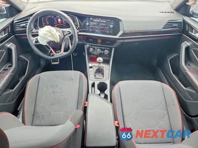 Zdjęcie 8 z 12 samochodu: 2024 VOLKSWAGEN JETTA 40TH ANNIVERSARY VIN:3VW8T7BU5RM019900 - miniatura