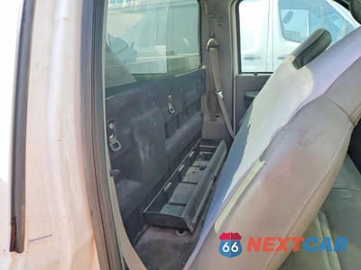 Zdjęcie 10 z 12 samochodu: 2006 FORD F350 SUPER DUTY VIN:1FDWF36P36EB34846 - miniatura