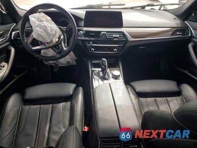 Zdjęcie 8 z 12 samochodu: 2018 BMW 530 I VIN:WBAJA5C5XJWA56712 - miniatura