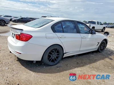Trzecie zdjęcie samochodu z tyłu: 2012 BMW 328 I VIN:WBA3A5G52CNP16279 - miniatura
