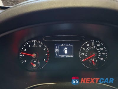 Zdjęcie 9 z 14 samochodu: 2017 KIA SORENTO LX VIN:5XYPG4A33HG333468 - miniatura
