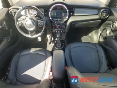Zdjęcie 8 z 12 samochodu: 2019 MINI COOPER VIN:WMWXU1C5XK2J01308 - miniatura