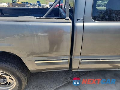 Zdjęcie 10 z 11 samochodu: 1999 CHEVROLET SILVERADO K1500 VIN:1GCEK19V4XE218301 - miniatura