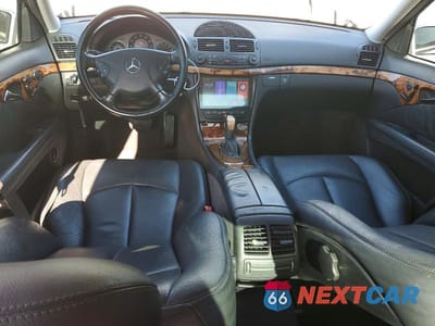 Zdjęcie 8 z 12 samochodu: 2003 MERCEDES-BENZ E 320 VIN:WDBUF65J43A128291 - miniatura