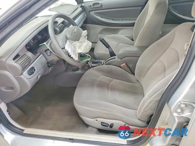 Zdjęcie 7 z 12 samochodu: 2006 CHRYSLER SEBRING TOURING VIN:1C3EL56R36N272655 - miniatura