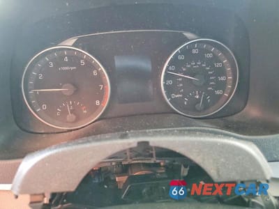 Zdjęcie 9 z 12 samochodu: 2017 HYUNDAI ELANTRA SE VIN:KMHD74LF3HU151578 - miniatura
