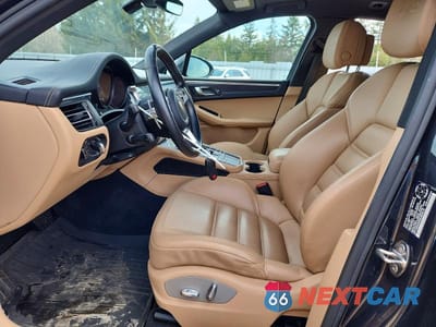 Zdjęcie 7 z 13 samochodu: 2021 PORSCHE MACAN GTS 4DR AWD VIN:WP1AG2A59MLB52612 - miniatura