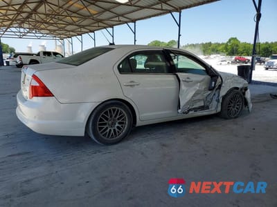 Trzecie zdjęcie samochodu z tyłu: 2010 FORD FUSION SEL VIN:3FAHP0JG2AR297029 - miniatura