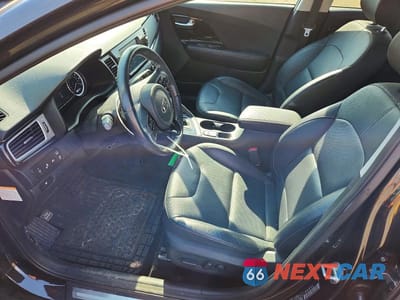 Zdjęcie 7 z 14 samochodu: 2018 KIA NIRO TOURING VIN:KNDCE3LC0J5117037 - miniatura
