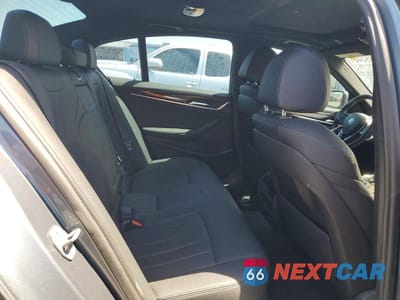 Zdjęcie 10 z 12 samochodu: 2022 BMW 530 I VIN:WBA53BH0XNWX57986 - miniatura