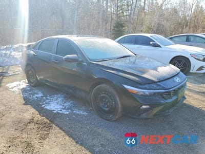 Czwarte zdjęcie samochodu z boku: 2024 HYUNDAI ELANTRA LUXURY VIN:KMHLN4DG4RU848591 - miniatura