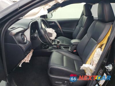 Zdjęcie 7 z 13 samochodu: 2018 TOYOTA RAV4 HV SE VIN:JTMJJREV9JD199442 - miniatura