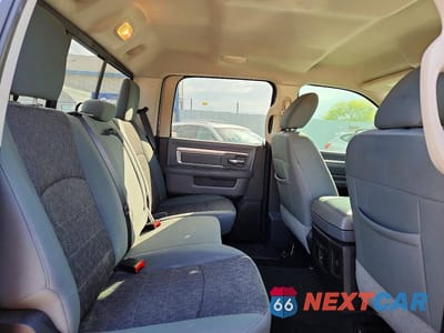 Zdjęcie 10 z 13 samochodu: 2015 RAM 1500 SLT VIN:1C6RR7LM0FS625717 - miniatura