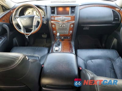 Zdjęcie 8 z 11 samochodu: 2015 INFINITI QX80 BASE VIN:JN8AZ2NE0F9085196 - miniatura