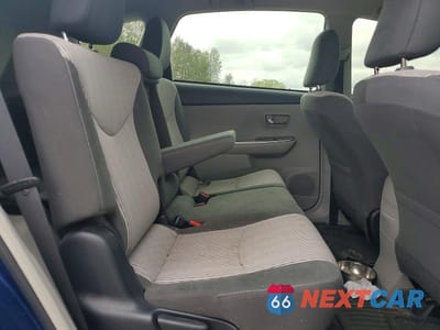 Zdjęcie 11 z 13 samochodu: 2015 TOYOTA PRIUS V THREE VIN:JTDZN3EU3FJ036385 - miniatura