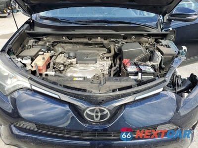 Zdjęcie 12 z 14 samochodu: 2018 TOYOTA RAV4 XLE VIN:JTMWFREV5JJ195848 - miniatura