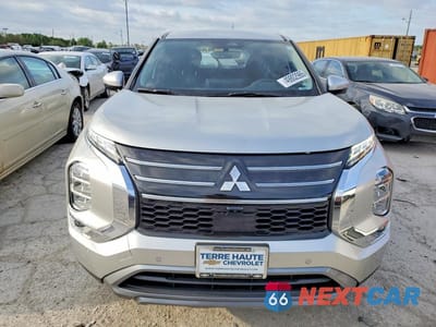 Piąte zdjęcie samochodu w środku: 2025 MITSUBISHI OUTLANDER SE VIN:JA4J3VA87SZ036385 - miniatura
