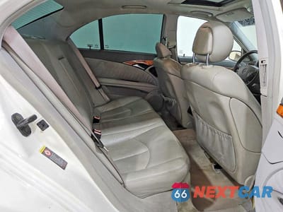 Zdjęcie 10 z 12 samochodu: 2004 MERCEDES-BENZ E 500 VIN:WDBUF70J84A589993 - miniatura