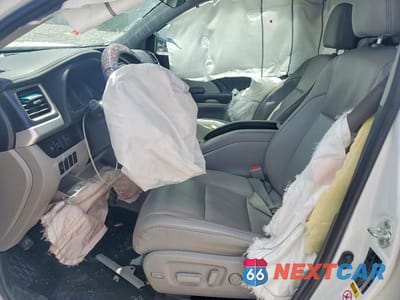 Zdjęcie 7 z 13 samochodu: 2019 TOYOTA HIGHLANDER XLE VIN:5TDJZRFH5KS596931 - miniatura