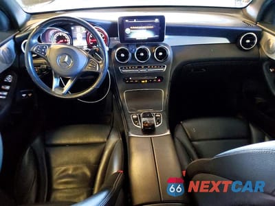 Zdjęcie 8 z 12 samochodu: 2019 MERCEDES-BENZ GLC 350E VIN:WDC0G5EB5KF573540 - miniatura