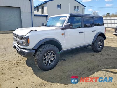 2025 FORD BRONCO BADLANDS 1FMEE9BPXSLB00917 - główne zdjęcie licytacji z USA - miniatura