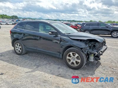 Czwarte zdjęcie samochodu z boku: 2012 VOLVO XC60 3.2 VIN:YV4952DL5C2255399 - miniatura