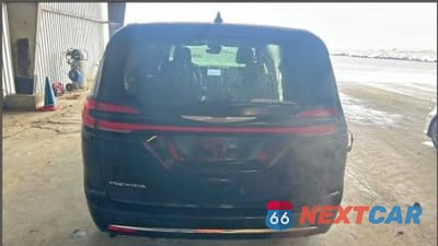 Zdjęcie 6 z 11 samochodu: 2025 CHRYSLER PACIFICA SELECT VIN:2C4RC1BG2SR504136 - miniatura