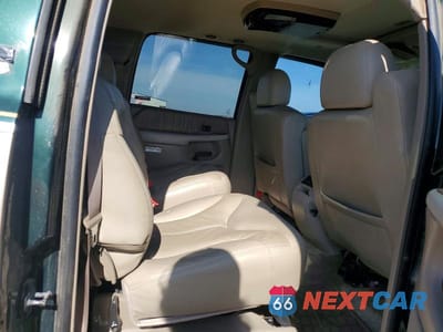 Zdjęcie 11 z 13 samochodu: 2002 GMC YUKON XL C1500 VIN:1GKEC16Z72J147488 - miniatura