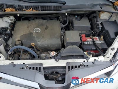 Zdjęcie 12 z 13 samochodu: 2020 TOYOTA SIENNA XLE 8-PASSENGER VIN:5TDYZ3DC4LS057186 - miniatura