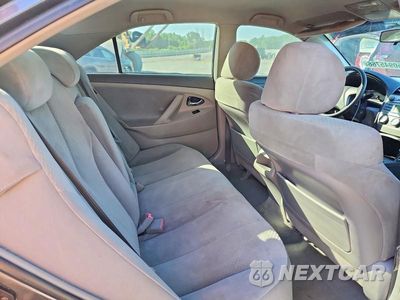 Zdjęcie 10 z 12 samochodu: 2007 TOYOTA CAMRY LE VIN:4T1BE46KX7U636238 - miniatura